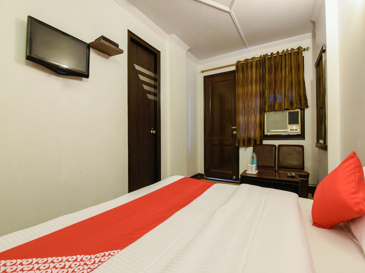 Hotel Amrit Villa Δελχί Εξωτερικό φωτογραφία