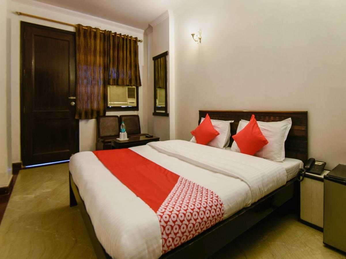Hotel Amrit Villa Δελχί Εξωτερικό φωτογραφία