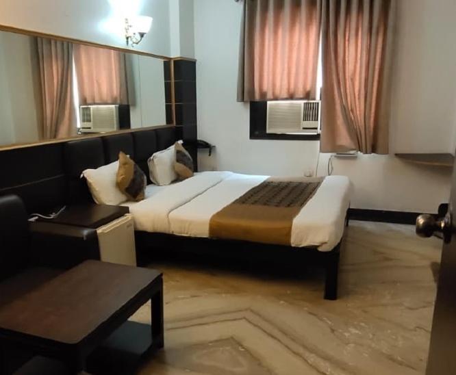 Hotel Amrit Villa Δελχί Εξωτερικό φωτογραφία