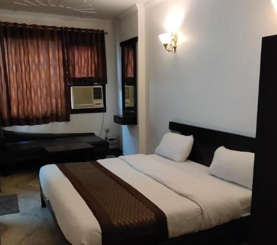 Hotel Amrit Villa Δελχί Εξωτερικό φωτογραφία