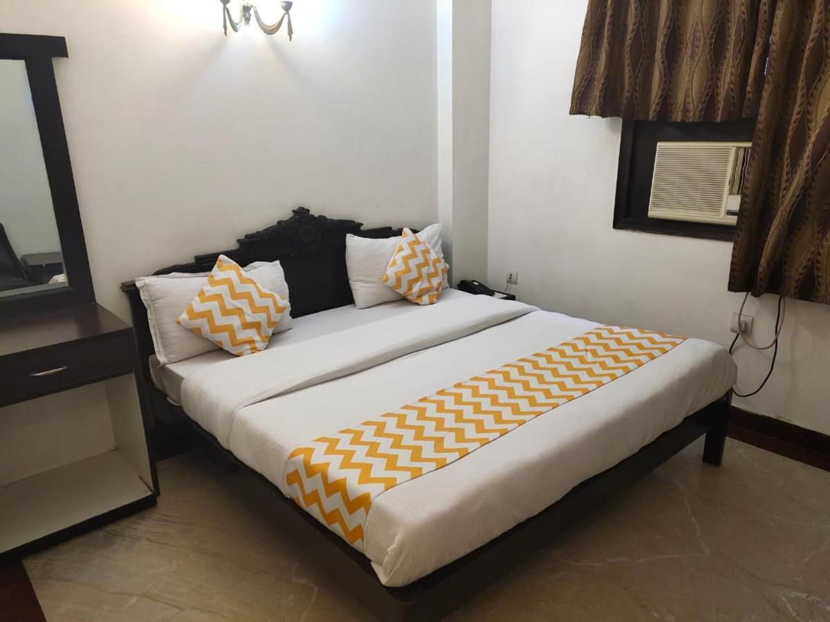Hotel Amrit Villa Δελχί Εξωτερικό φωτογραφία